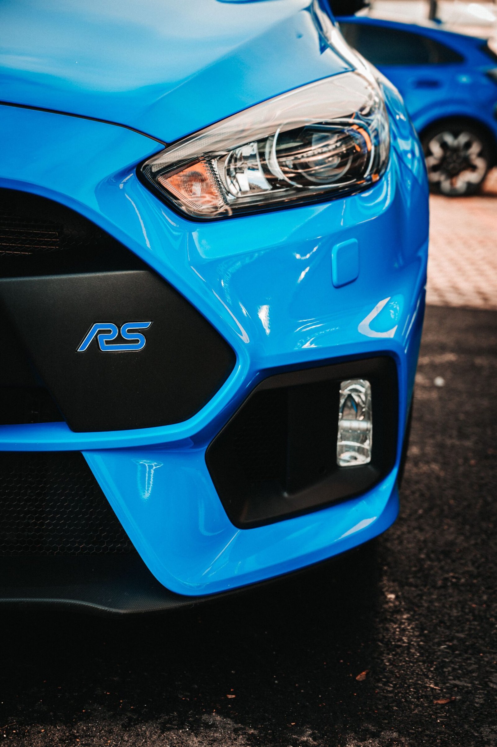 Ford car key replacement and key fob service in Chicago